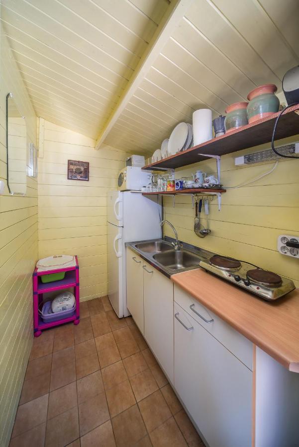 Paros Fahaz Apartment Balatonfoldvar Bagian luar foto