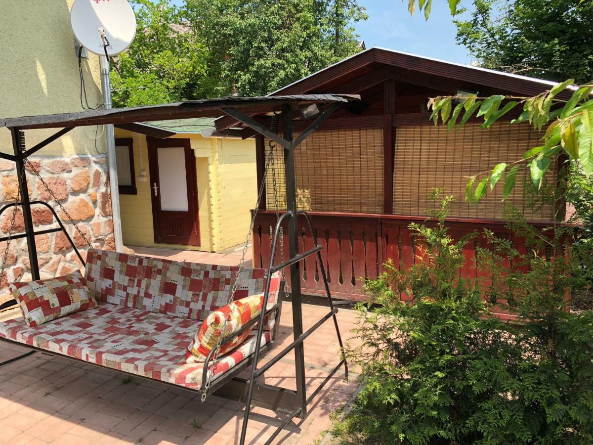 Paros Fahaz Apartment Balatonfoldvar Bagian luar foto